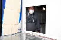 Mersin'de Salgında Kapalı Olan Esnafın Su Borcu Belediyece Ödenecek