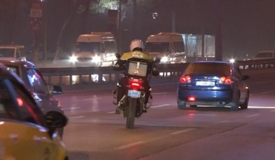 (Özel) Sokağa Çıkma Yasağında Motosikletli Şahin Timlerinden Kaçış Yok...