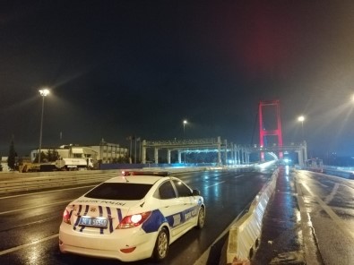 56 Saatlik Sokağa Çıkma Kısıtlaması Sona Erdi, Köprüde Kontrol Noktası Kaldırıldı