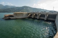 Başkan Soyer'den Önemli Açıklama Açıklaması 'Barajlarda Seviye Biraz Yükseldi; Ama Tehlike Geçmedi' Haberi