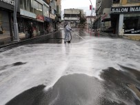 Dilovası'nda Cadde Ve Sokaklar Dezenfekte Edildi Haberi