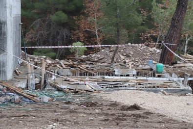 Fosseptikte Tahliye Faciası Açıklaması 3 Ölü, 5 Yaralı