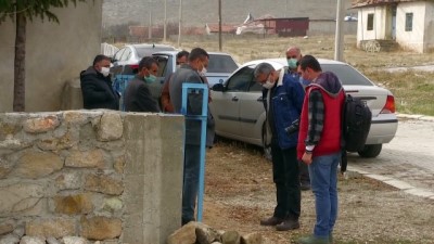 Afyonkarahisar'da Kovid-19'Dan Vefat Eden Uzman Çavuş Taşpınar, Memleketi Şuhut'ta Defnedildi
