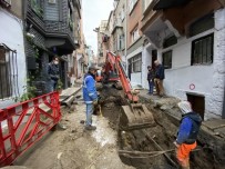 Beyoğlu'nda Doğal Gaz Borusu Patladı