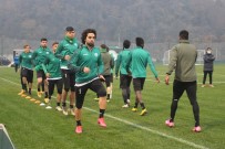 Giresunspor, Çotanak Spor Kompleksi'nde İlk Antrenmanını Yaptı