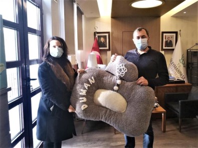 Süleymanpaşa'nın Maskotu Duman'a Özel Hediye