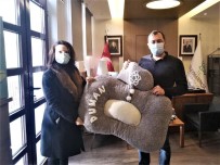 Süleymanpaşa'nın Maskotu Duman'a Özel Hediye