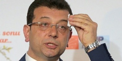 Polisler, Ele Geçirdikleri Uyuşturucu Paketleriyle 'Ohh Ohh' Yazarak Bakan Soylu'ya Destek Verdi