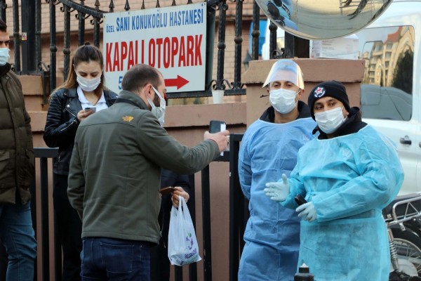 Gaziantep'te oksijen tüpü patlayan hastaneden görüntüler!