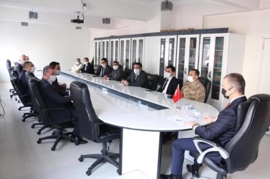 Hizan'da Kurum Amirleri Toplantısı