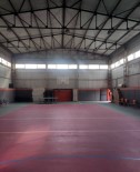 İzmir Valiliği Spor Salonunun Hastaneye Çevrildiği İddiasını Yalanladı Haberi