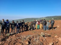 Afyonkarahisar'ın Dağları Diyarbakırlı İşçilerin Emekleri İle Yeşillenecek Haberi
