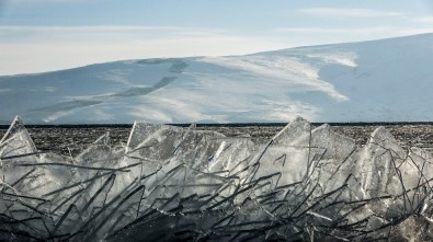 Çıldır Gölü'nde Kutupları Aratmayan Görüntüler