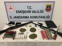 Uyuşturucu Partisine Jandarma Baskını