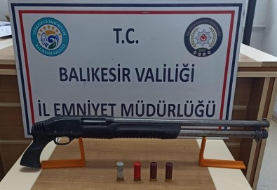 Balıkesir'de Polis 9 Aranan Şahıs Yakaladı