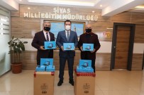 Sivas'ta Ki İhtiyaç Sahibi Öğrencilere Tablet Desteği