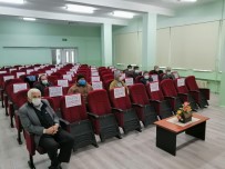 Çilek Üreticileri Bilgilendirildi