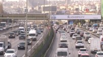 İstanbul'da 56 Saatlik Sokak Kısıtlaması Öncesi Yoğunluk