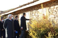 Vali Ali Çelik, Kureyşler Barajı Kurtarma Kazıları Sergi Salonu'nu İnceledi Haberi