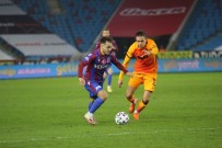 Galatasaray, Trabzonspor'u 2-0 Mağlup Etti