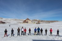 Hesarek Beyaza Büründü, Kayaklı Koşu Sporcuları Eğitime Başladı Haberi