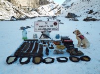 Hakkari'de Silah Ve Mühimmat Ele Geçirildi