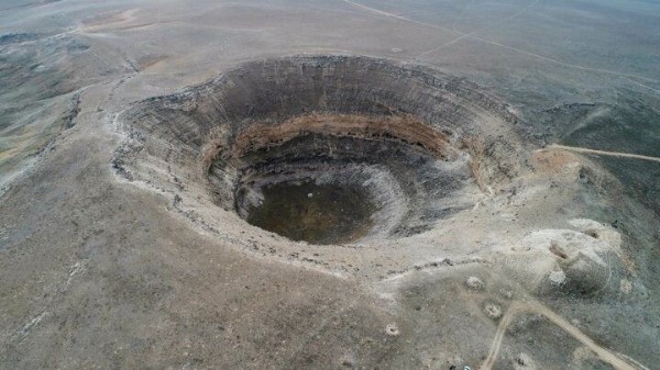 Milattan önce oluşan obruk çökmeye devam ediyor