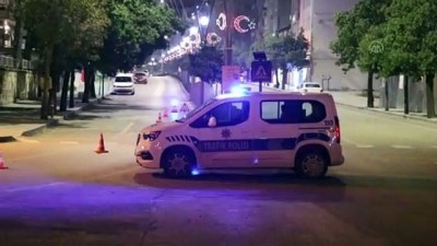 Hatay'da Polis Denetimine Takılan Ehliyetsiz Sürücü Ve Yanındaki 5 Kişiye Ceza