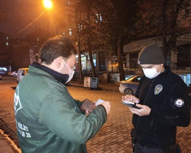 Kocaeli'de Tedbirlere Uymayan 255 Kişi Ve 8 İşyerine Ceza Yağdı