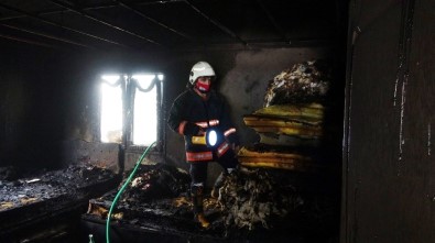 Mersin'de Korkutan Yangın