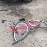 Otomobile Çarpan Bisikletli Çocuk Yaralandı Haberi
