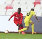 UEFA Avrupa Ligi Açıklaması Sivasspor Açıklaması 0 - Villarreal Açıklaması 0 (İlk Yarı)