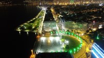 İzmir'de Sessiz Yeni Yıl Akşamı