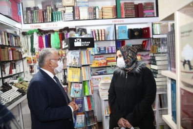 Başkan Büyükkılıç Medrese Esnafıyla Bir Araya Geldi