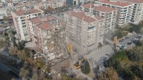 İzmir Depreminin Ardından Ağır Hasarlı Binalardan 58'İnin Yıkımı Tamamlandı Haberi