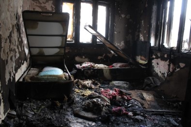 Ağrı'da Elektrikli Soba Faciası Açıklaması Baba Ve 2 Çocuğu Yandı