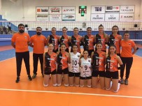 Kadınlar Voleybol 1. Ligi Açıklaması Turkuaz Seramik OSB Teknik Koleji Açıklaması 0 - TED Ankara Kolejliler Açıklaması 3