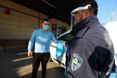 Büyükşehir Sokağa Çıkma Kısıtlamasında Da Vatandaşların Yanında