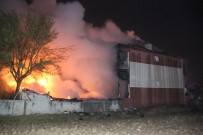 Kazan Dairesinde Başlayan Yangında Alevler Eve Sıçradı