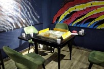 Osmaniye'de Yasağı Delen Kafeye Polis Baskını