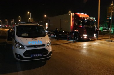 Karabük'te 56 Saatlik Kısıtlamayı İhlali Yapan 59 Kişiye 55 Bin 350 TL Ceza Kesildi