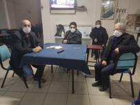 (Özel) İstanbul'da Tuhafiye Görünümlü Kıraathaneye Baskın Kamerada