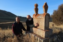 Sivas'ta Yaşatılan Lahit Mezar Kültürü Yok Olmak Üzere Haberi
