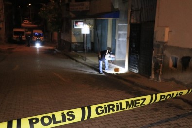 Adana'da Silahlı Ve Bıçaklı Kavga Açıklaması 1 Ölü