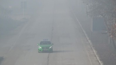 Düzce'de Sis Etkili Oluyor