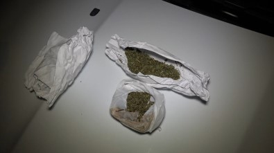 Kısıtlamada Uyşturucuyla Yakalanan Zanlı 'Uyuşturucu Yok Ekmek Var'