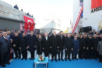 Ahmet Yesevi Sosyal Tesisi Ve Kurs Merkezi'nin Açılış Töreni Düzenlendi