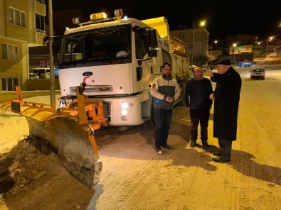 Başkan Pekmezci'den Kar Mesaisi