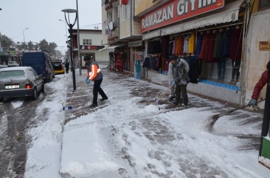 Gülşehir Belediyesi Karla Mücadelesini Sürdürüyor