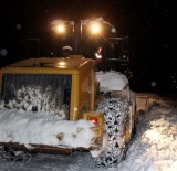 KONURSU - Kar Yağışı Ve Tipi Nedeniyle Yolu Kapanan Köydeki Hasta Kurtarıldı